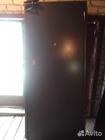 Металлические входные двери