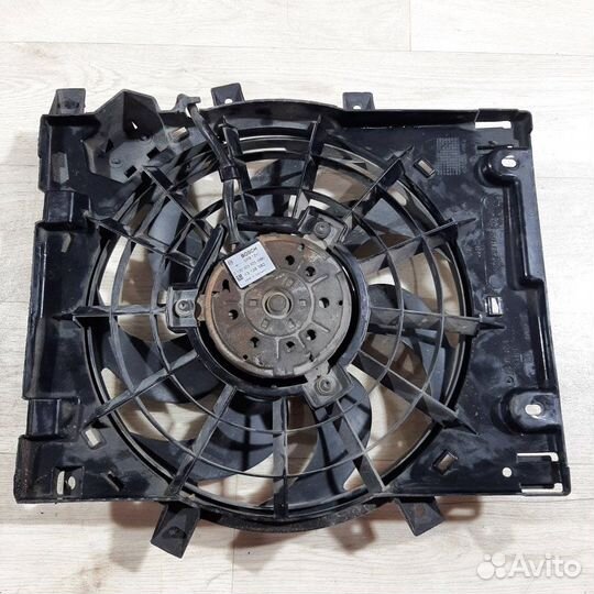 Диффузор радиатора Opel Astra H хэтчбек 2005