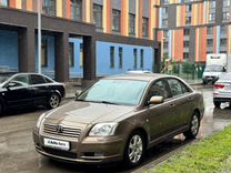 Toyota Avensis 2.4 AT, 2004, 246 000 км, с пробегом, цена 820 000 руб.