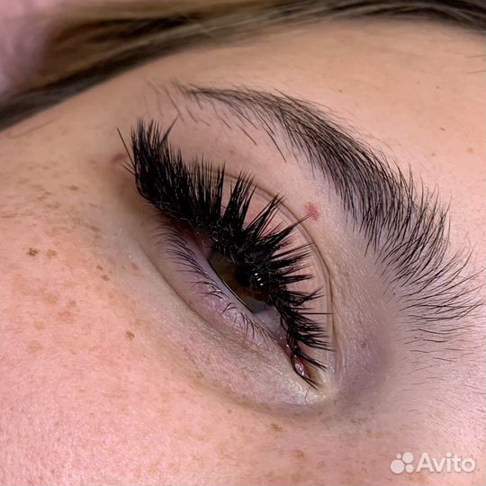 Наращивание ресниц