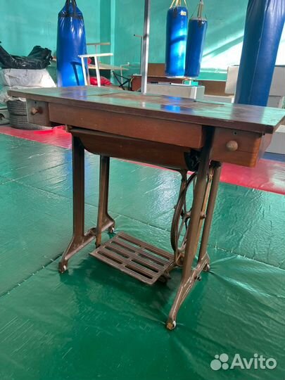 Швейная машинка