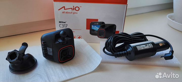 Видеорегистратор mivue C317