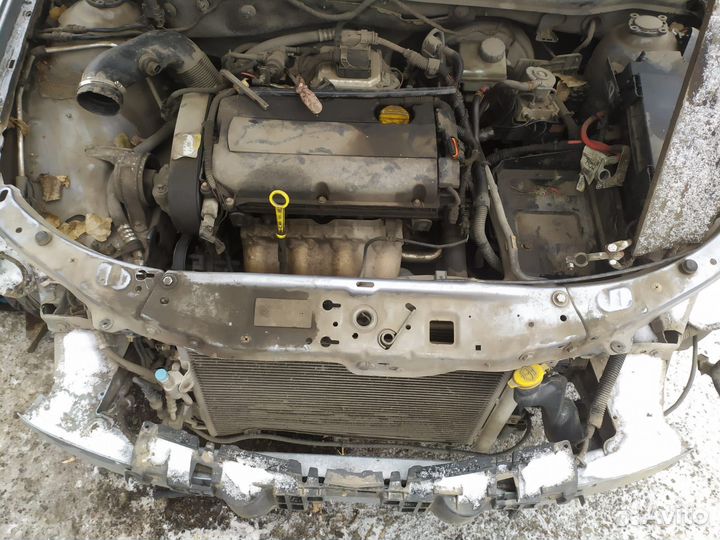 Телевизор Opel Astra H 2008