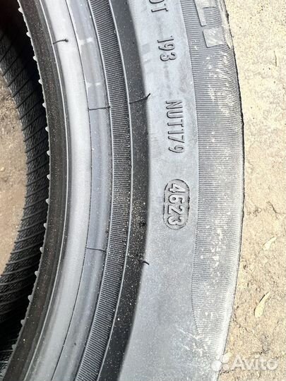 Pirelli Cinturato P7 225/50 R17 98Y