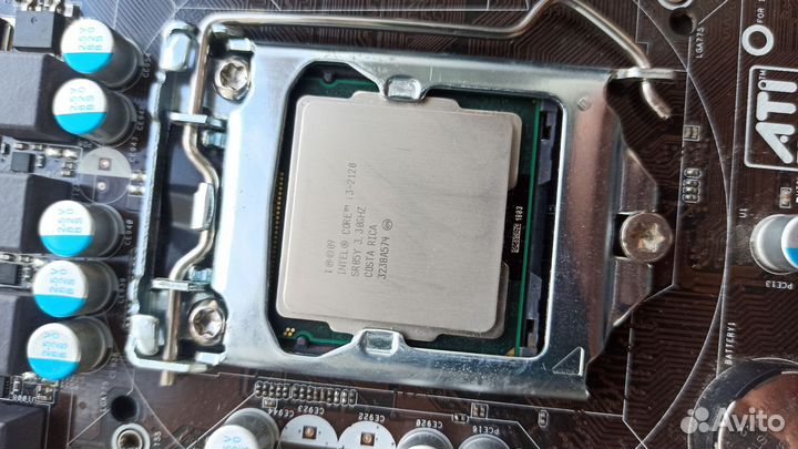 Материнская плата b75m +i3 + 5гб с проблемой