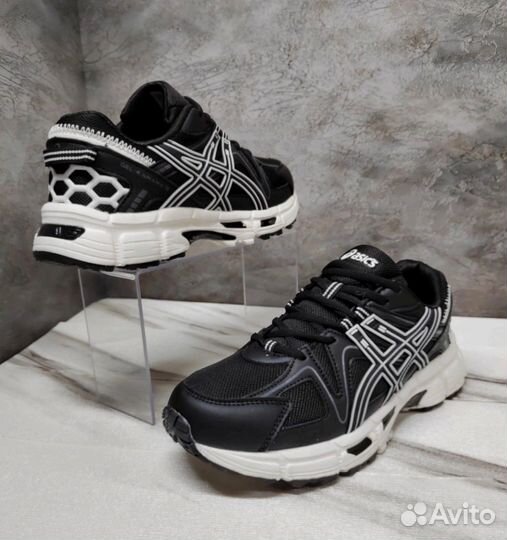 Кроссовки Asics 44 eur