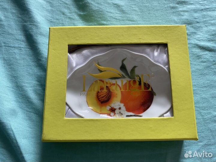 Тарелочка под лимон с вилкой