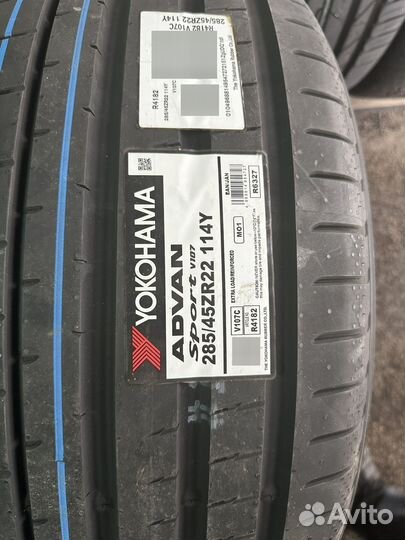 Yokohama Advan Sport V107D 285/45 R22 и 325/40 R22 114Y