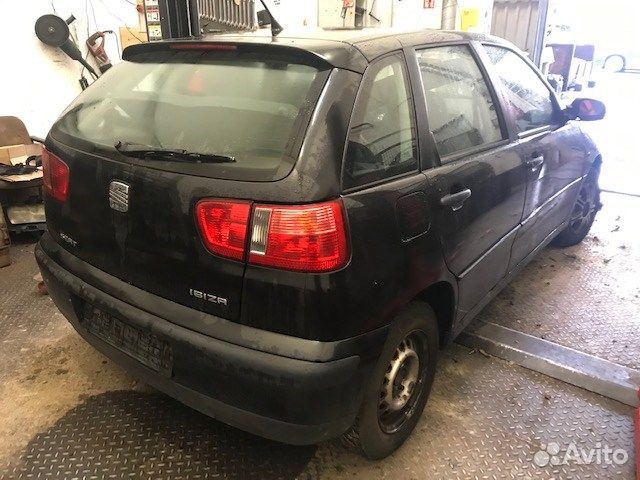Разбор на запчасти Seat Ibiza 2
