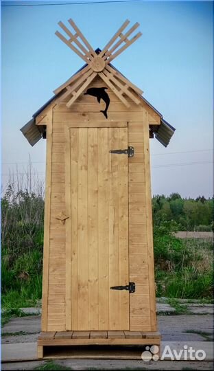 Дачный туалет деревянный SUN340