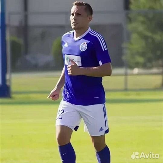 Тренер по футболу