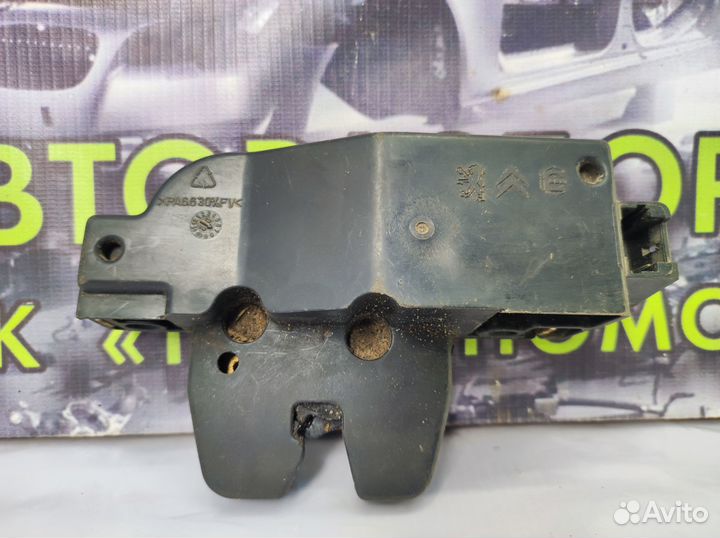 Замок двери багажника Peugeot