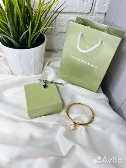 Браслет van cleef