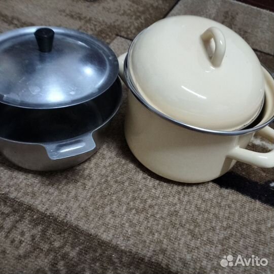 Кастрюля эмалированная