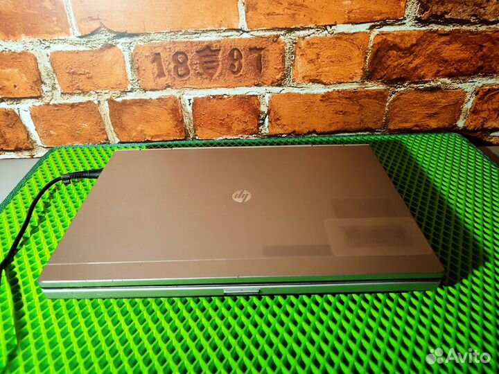 HP Elitebook 2560p - Core i5-2 Gen \ 4 Озу \ 320 H