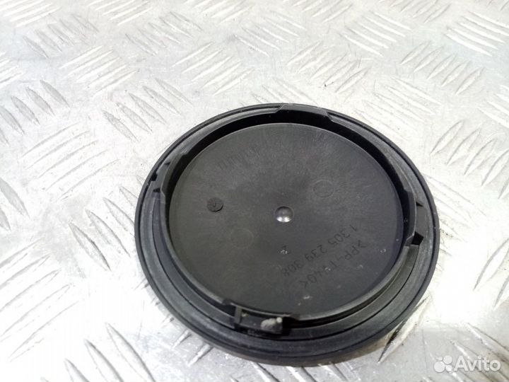 Б/У Крышка фары#005