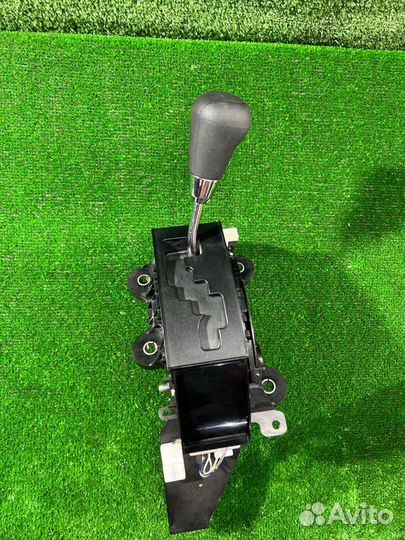 Селектор АКПП Toyota Ractis NCP105 1NZ-FE 2007