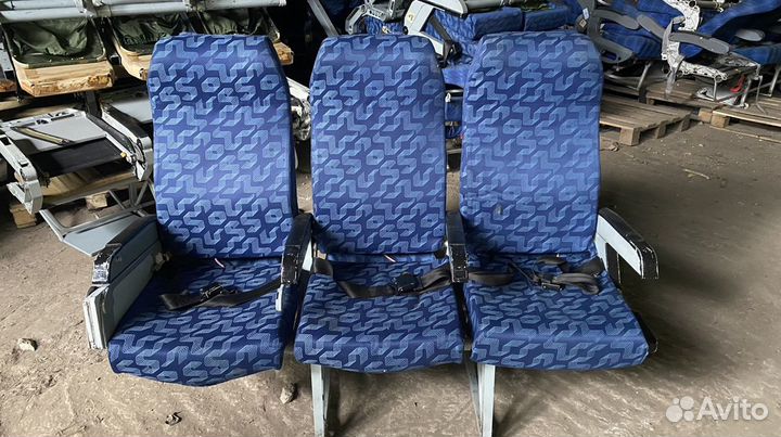 Авиационные кресла б/у