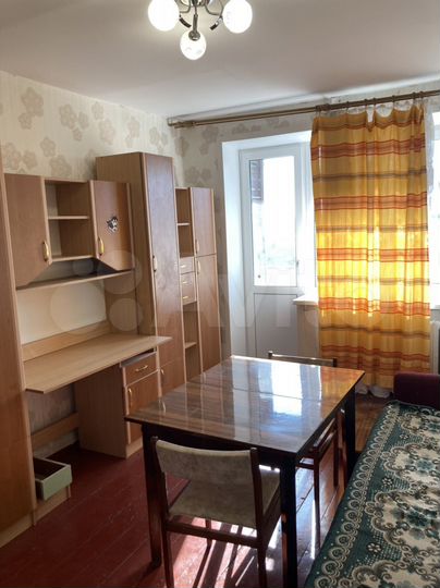 2-к. квартира, 52 м², 6/9 эт.