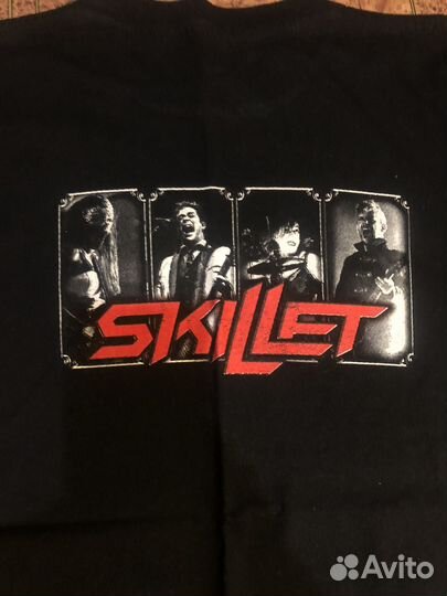 Футболка skillet