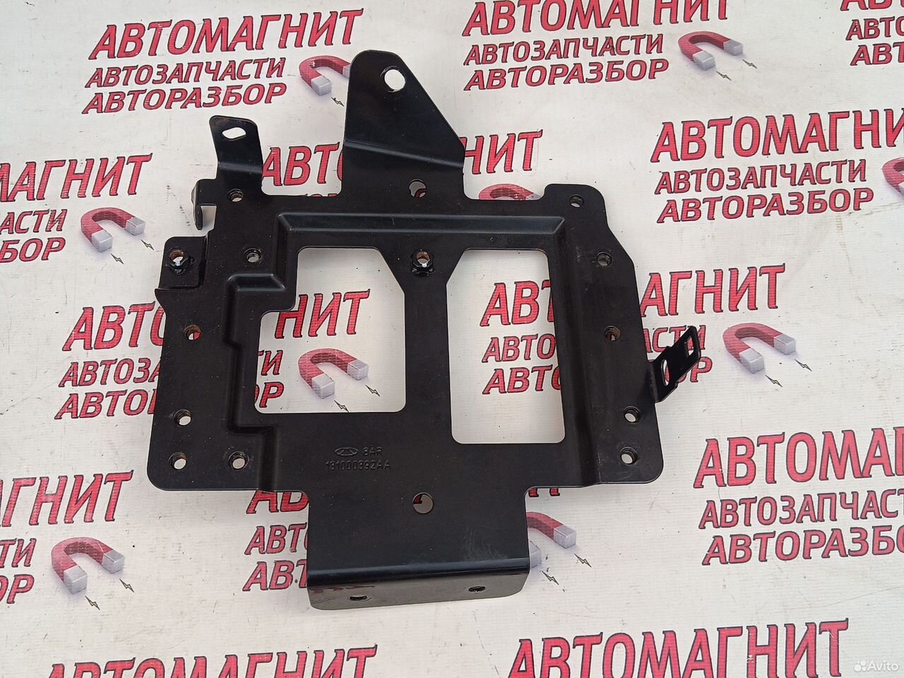 Кронштейн эбу двигателя Омода C5