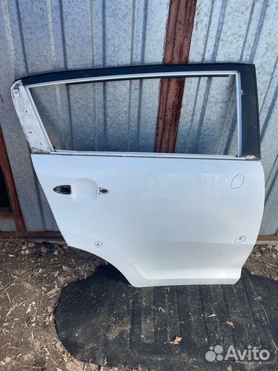 Дверь задняя правая kia sportage 3
