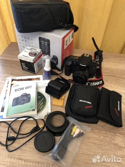 Зеркальный фотоаппарат Canon 60d новый