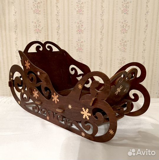 Новогодний декор «Саночки»