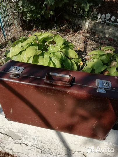 Ретро чемодан времен СССР