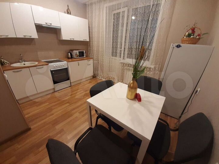 2-к. квартира, 78 м², 4/16 эт.