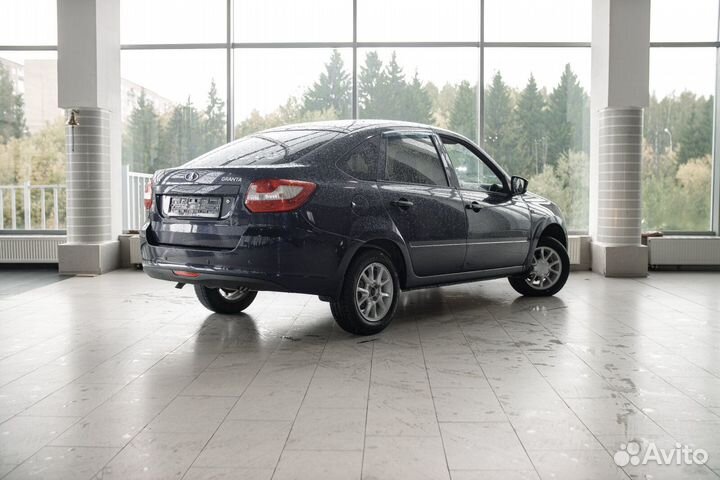 LADA Granta 1.6 МТ, 2015, 117 300 км