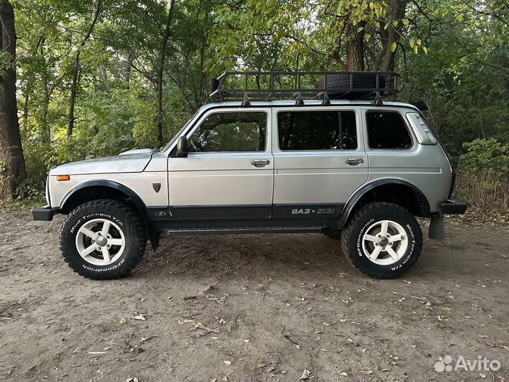 LADA 4x4 (Нива) 1.7 МТ, 2012, 176 000 км