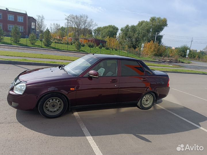 LADA Priora 1.6 МТ, 2013, 180 000 км