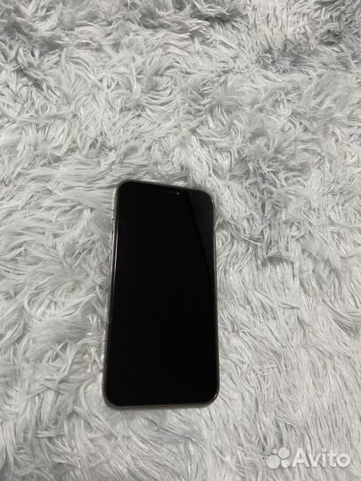 iPhone Xr, 128 ГБ