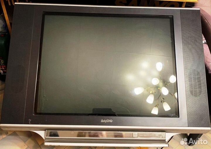 Телевизор Sanyo CE29FS2