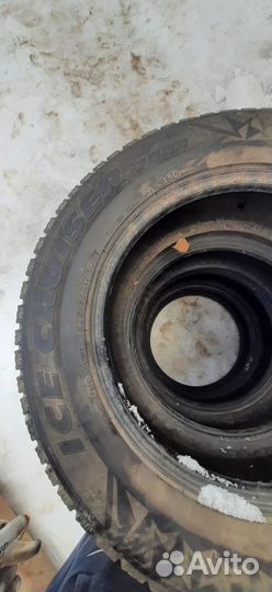 Bridgestone Ice Cruiser 7000 235/65 R17 108T