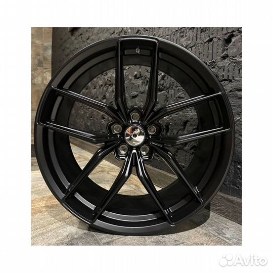 Литые диски 8.5x18 5x114.3 73.1 ET38 Реплика ST HRE FF21 Black