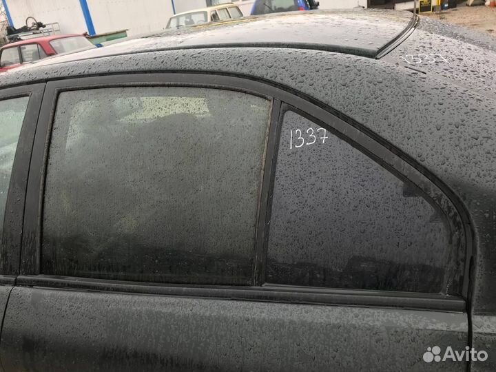 Заднее левое стекло Mitsubishi Galant 8