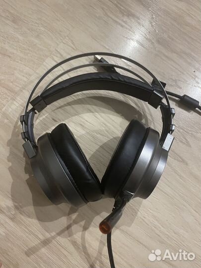 Игровые наушники с микрофоном