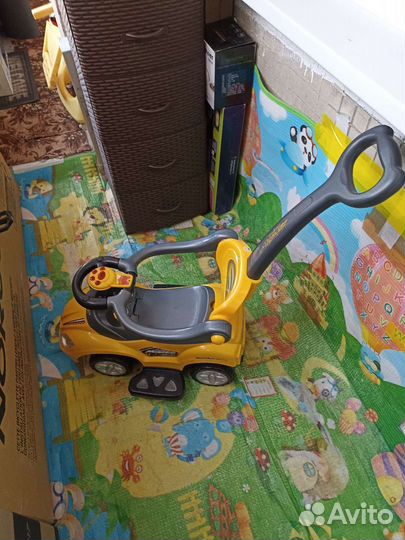 Детская машинка каталка