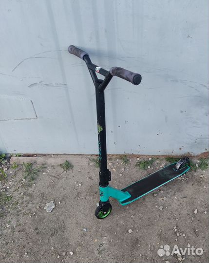 Трюковой самокат