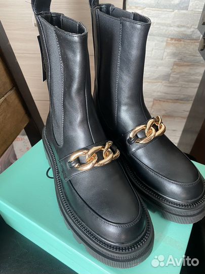 Ботинки женские