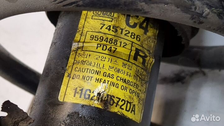 Амортизатор подвески правый передний Chevrolet Captiva