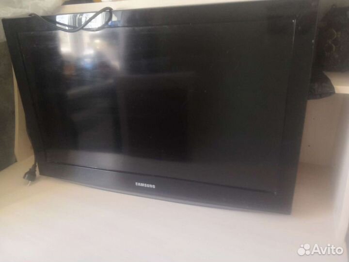 Продам телевизор samsung