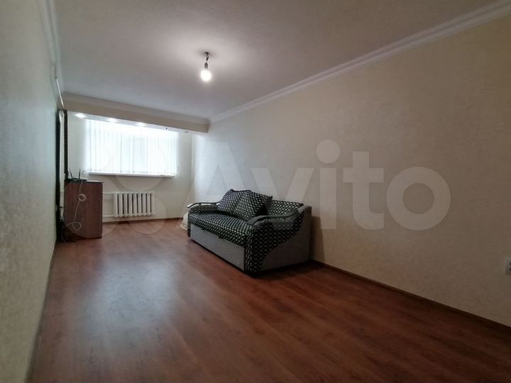2-к. квартира, 58 м², 3/5 эт.