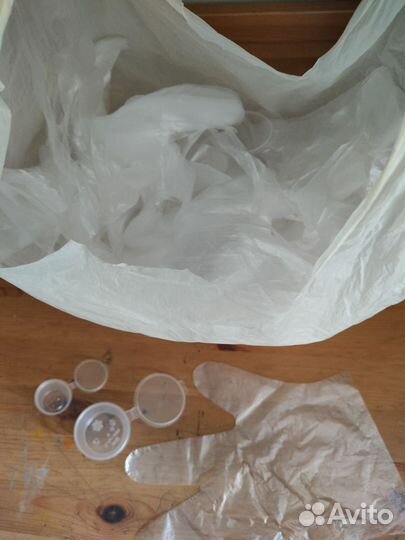 Соусники одноразовые и перчатки