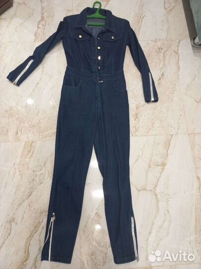 Комбинезон женский