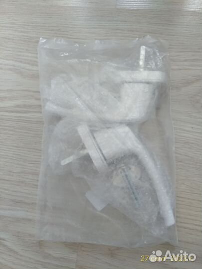 Ручки оконные с замком и ключом 2 штуки