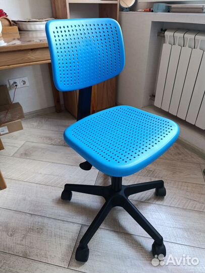 Компьютерный стул кресло детский IKEA
