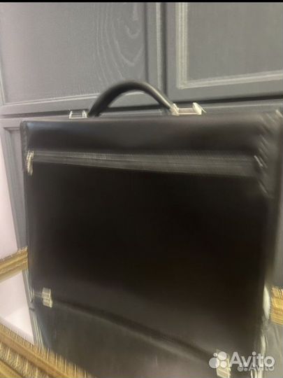 Портфель S. T. Dupont Paris New Leather